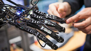 Avsr AI: Teaching robots autonomy and dexterity